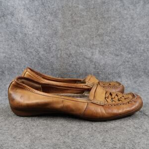 Thom McAn Shoes Womens 8 Loafer Flats Slip On Leather Woven Moccasin Casual